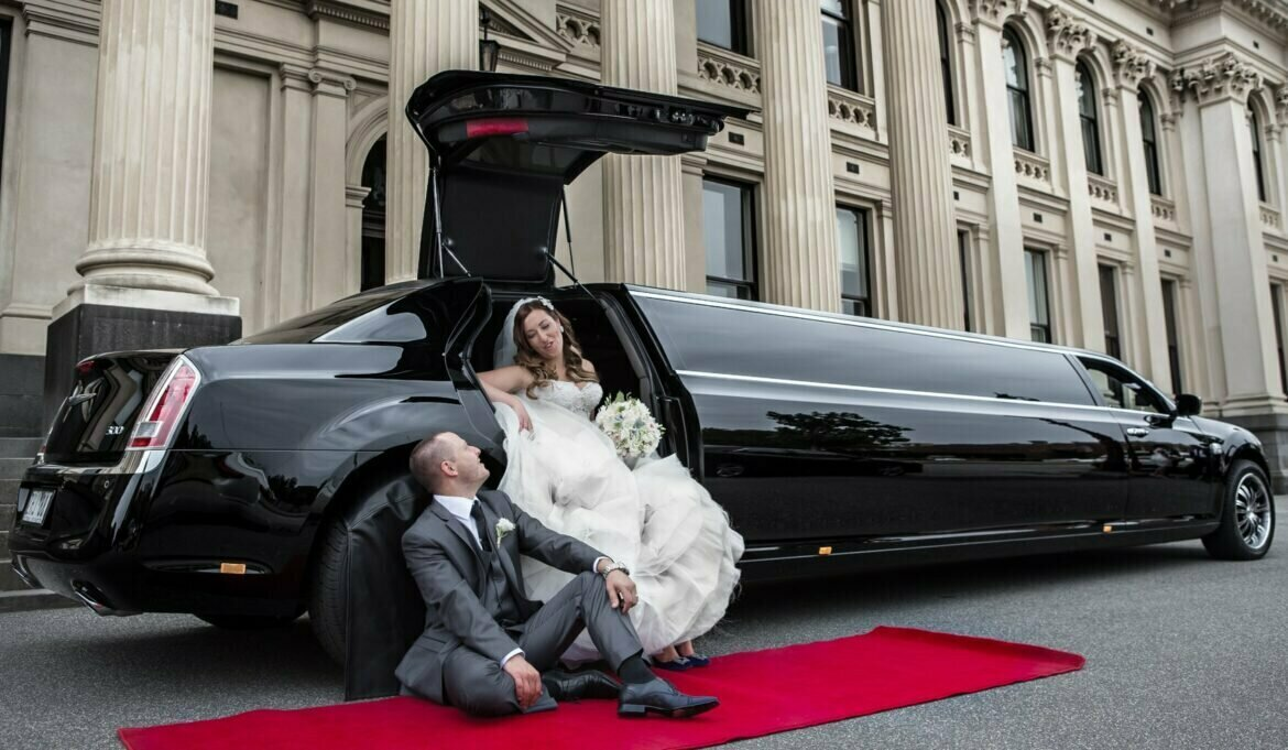 Professional Funeral Limousine Service